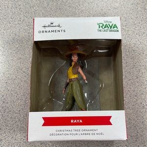 ❤️3/$25❤️ NWT Raya and the Last Dragon Hallmark Ornament